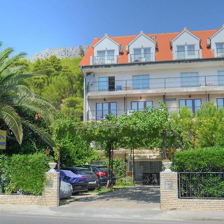Pansion Begic Hotel Omiš Екстериор снимка