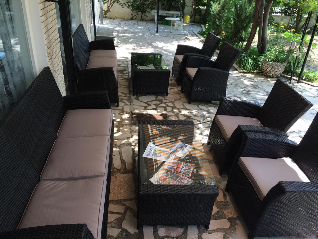 Pansion Begic Hotel Omiš Стая снимка