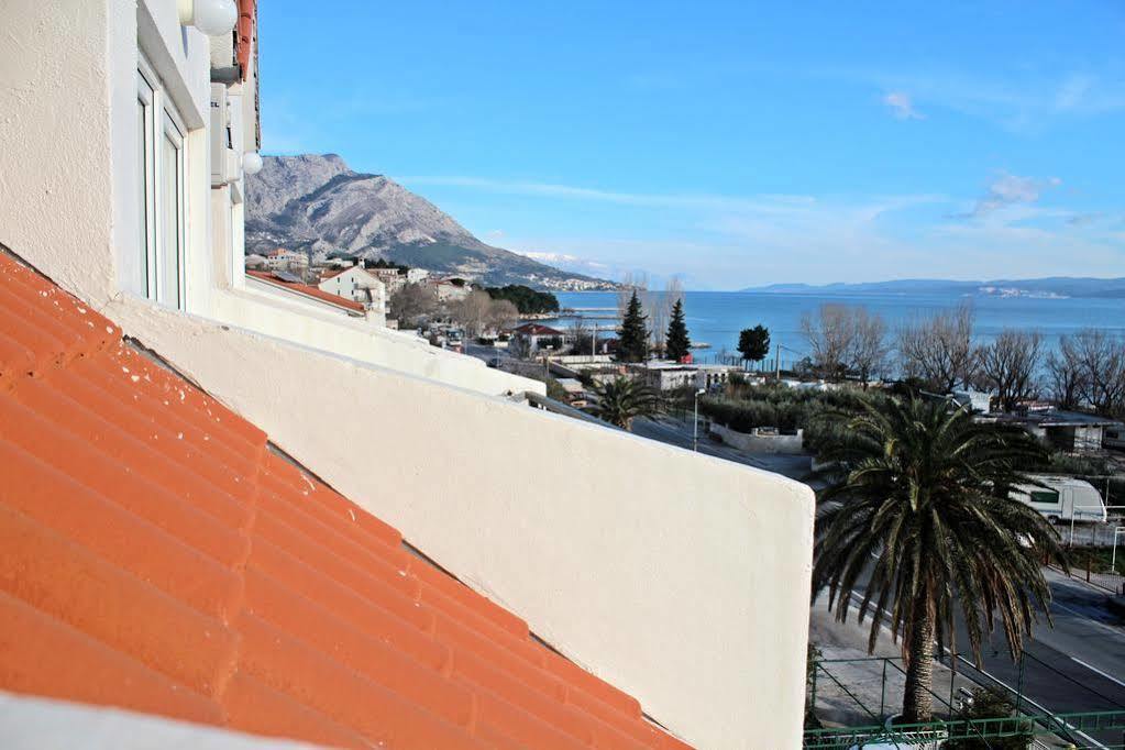 Pansion Begic Hotel Omiš Екстериор снимка