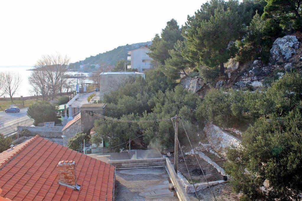 Pansion Begic Hotel Omiš Екстериор снимка