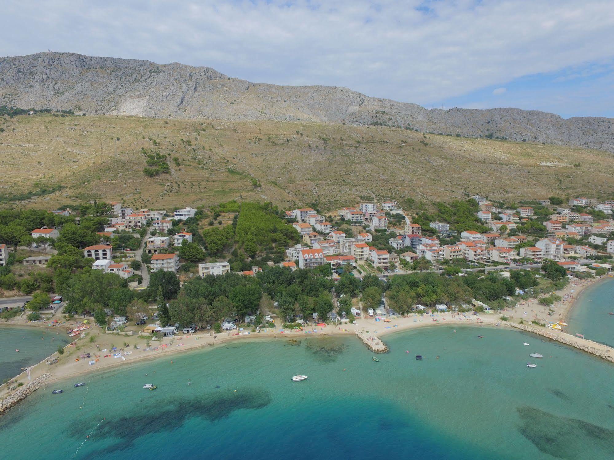 Pansion Begic Hotel Omiš Екстериор снимка